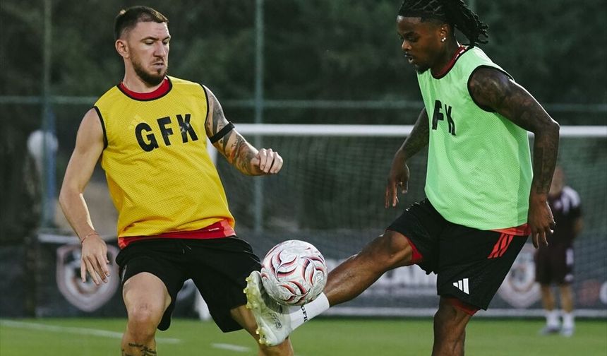 Gaziantep FK Rizespor'a bileniyor!