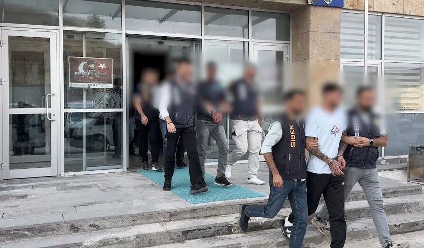 7 ilde sahte araç kiralama sitesi operasyonu! Aralarında Gaziantep’te var! 5 şüpheli gözaltına alındı