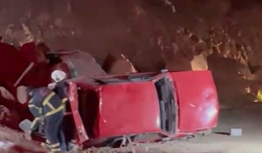 Gaziantep’te karşıdan gelen araca yol vermek isterken uçuruma yuvarlandı