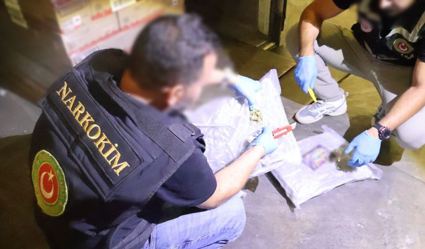 Bakanlıktan zehir tacirlerine büyük darbe! 810 kilogram uyuşturucu ele geçirildi