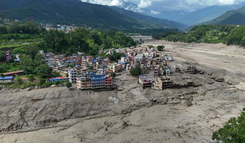 Nepal’deki sel felaketinde can kaybı yükseliyor!