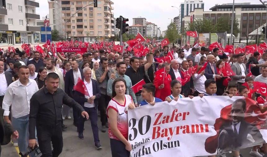 Gaziantep'te 30 Ağustos zafer yürüyüşü!