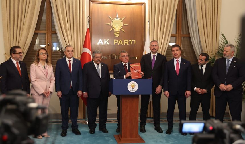 Gül’den umut veren açıklama! Terörsüz Türkiye kanun teklifi meclise sunuldu