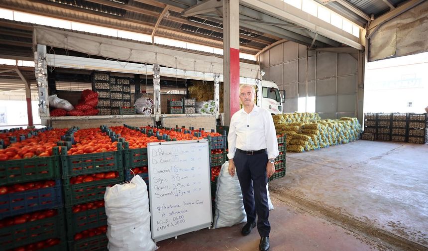 Gaziantep’te “Üreticiden Tüketiciye Tarla Fiyatına” projesine yoğun ilgi!