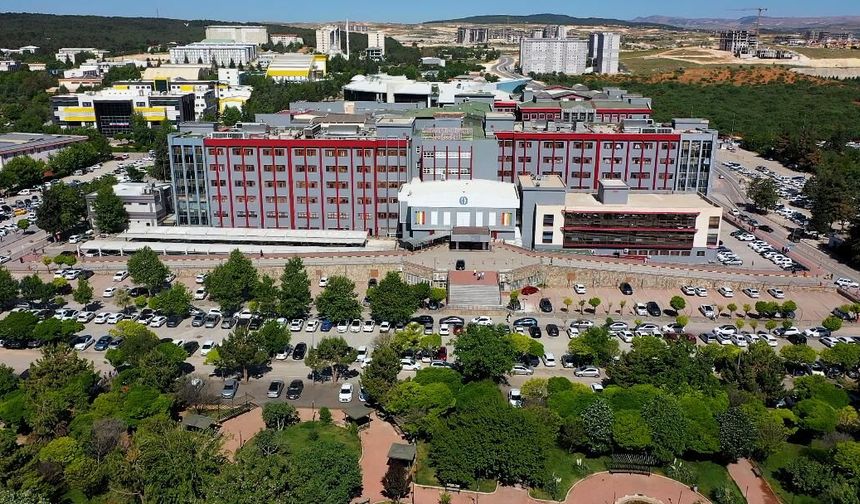 Türkiye'de sadece bir üniversite önünde! GAÜN'den büyük başarı