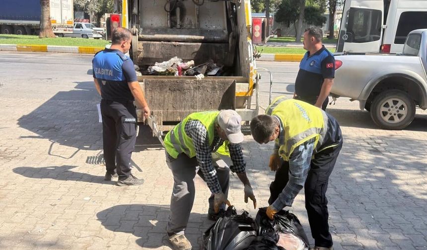 Gaziantep Nurdağı'nda uygun koşullarda taşınmayan et imha edildi