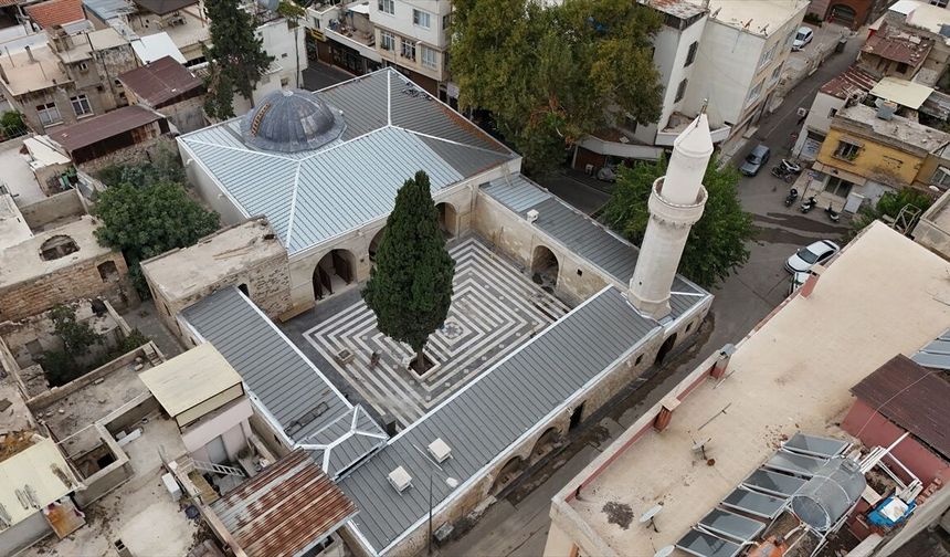 Depremde ağır hasar görmüştü! Tarihi Akcurun Camisi'nin restorasyonunda sona gelindi