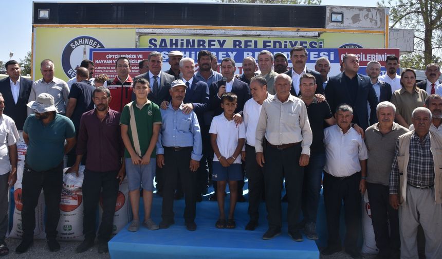 Şahinbey’den çitçilere 2 bin ton gübre desteği