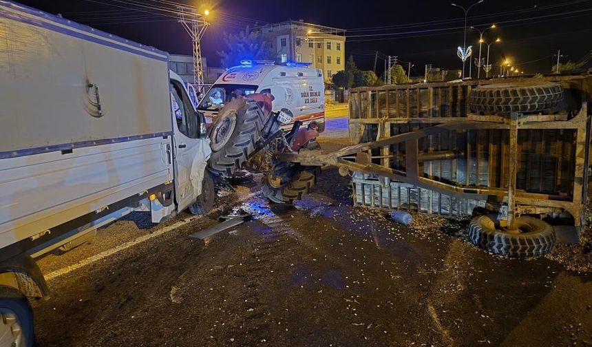 Gaziantep'te feci kaza: Yaralılar var! (VİDEOHABER)
