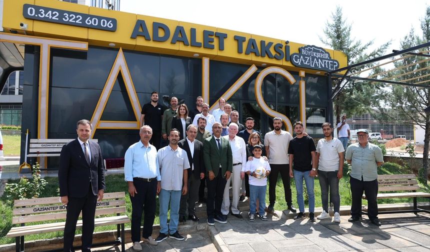 Gaziantep’te taksi durağı yenilendi: Günebakan’dan Fatma Şahin’e teşekkür!