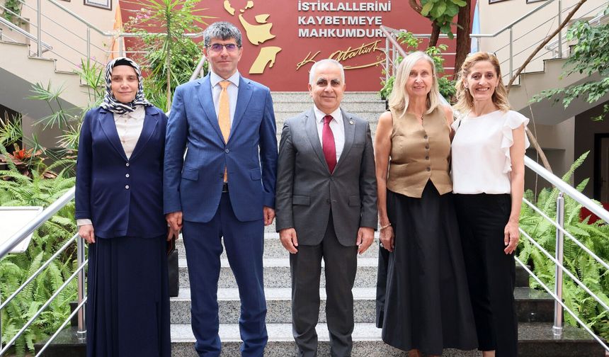 GAÜN Rektörü Doğan’a organ nakli heyetinden ziyaret! İş birliği imkânları değerlendirildi