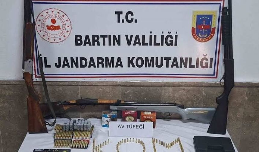 3 ilde geniş çaplı operasyon! 30 adrese baskın yapıldı, 26 kişi gözaltına alındı