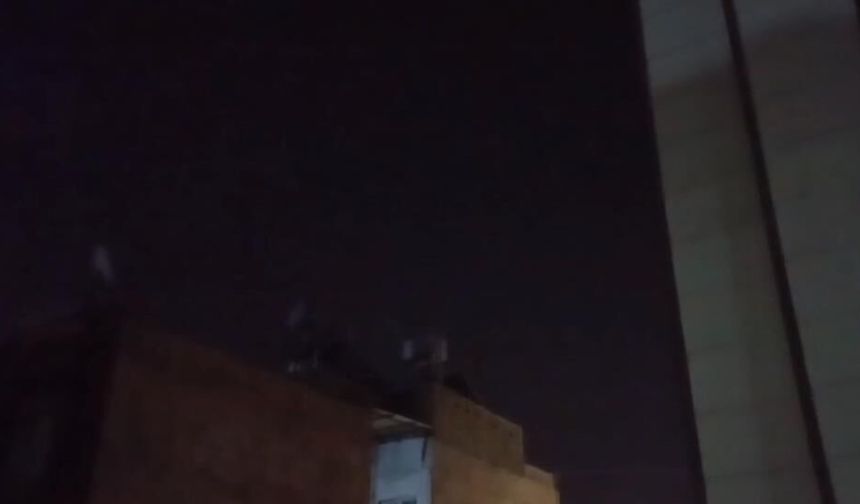 Şanlıurfa Ankara uçağında bomba ihbarı! (VİDEOHABER)