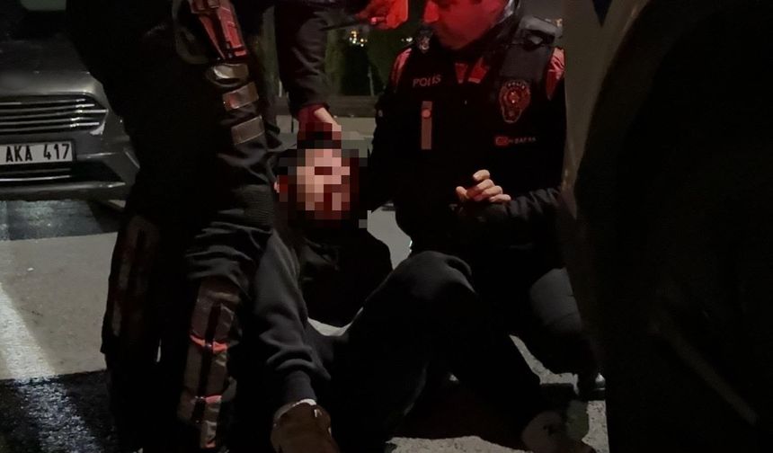 Dur ihtarına uymadı, yakalanınca sinir krizi geçirdi! Dershane param gitti…