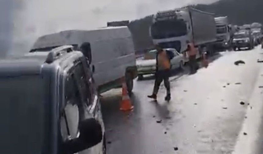 Gaziantep otobanında zincirleme kaza: Çok sayıda yaralı var!