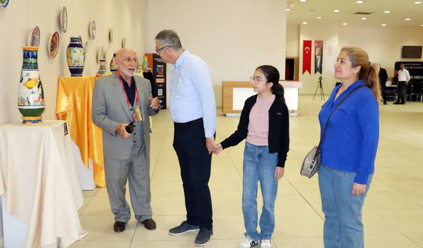 “Gaziantep İpekyolu Seramikte Hikâye” sergisi sanatseverlerle buluştu!