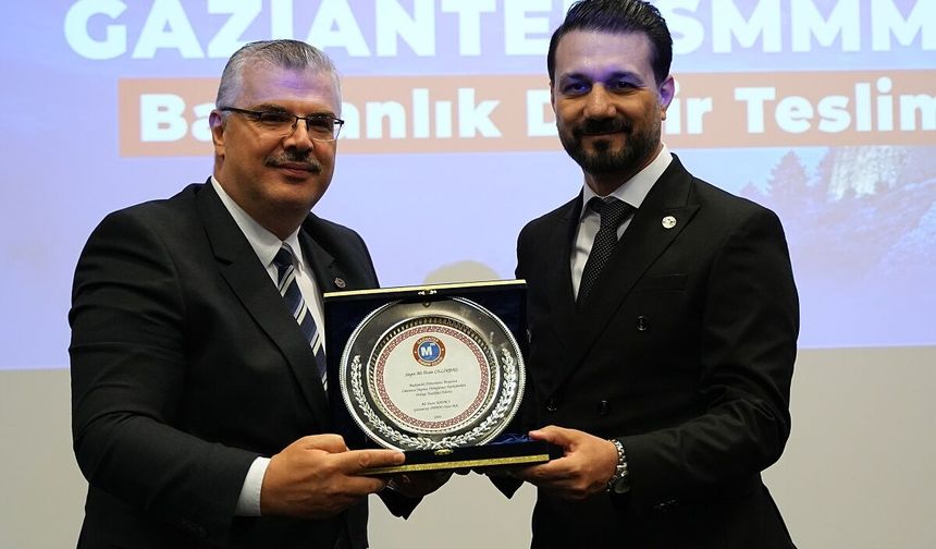 Gaziantep SMMMO'da Devir Teslim! Çelikbaş Bayrağı Kayacı’ya Devretti