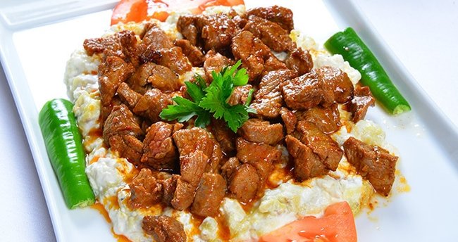 650x344-ali-nazik-kebabi-tarifi-1482828348580