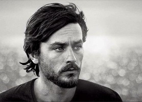 Alain Delon kimdir, kaç yaşında ve nereli?