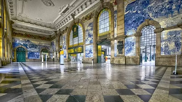 São Bento İstasyonu, Porto