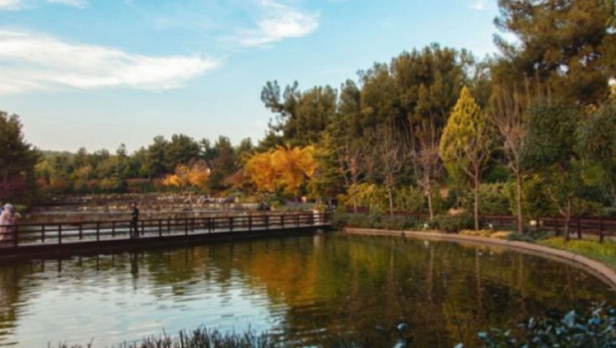 Şehrin gürültüsü ve stresinden uzaklaşabilirsiniz!

Gaziantep’teki piknik kültürü, Türkiye’nin hiçbir yerinde yoktur. Sıcak havalarda yer bulamadığınız alanlara, kış aylarında giderek hem şehirden kaçabilir, hem de bomboş piknik alanlarında rahatça eğlenebilirsiniz.