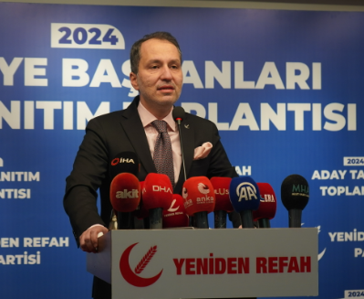 Genel Başkan Fatih Erbakan’ın katılımıyla Genel Merkezde düzenlenen aday tanıtım toplantısında 6 il, 64 ilçe ve 4 belde olmak üzere 74 belediye başkan adayı daha açıklandı.