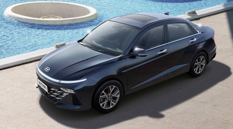 HYUNDAI: KORE'NİN GURURU
Koreli üretici Hyundai, Japon markaları arasında kendine yer bulan ender Koreli markalardan biri. Hyundai, şanzıman sorunlarına karşı aldığı tedbirlerle en az arızalanan otomobiller listesinde dördüncü sırada bulunuyor. Türkiye'de popülerliği her geçen gün artan Hyundai, sağlam otomobilleriyle güvenilir bir tercih sunuyor.

