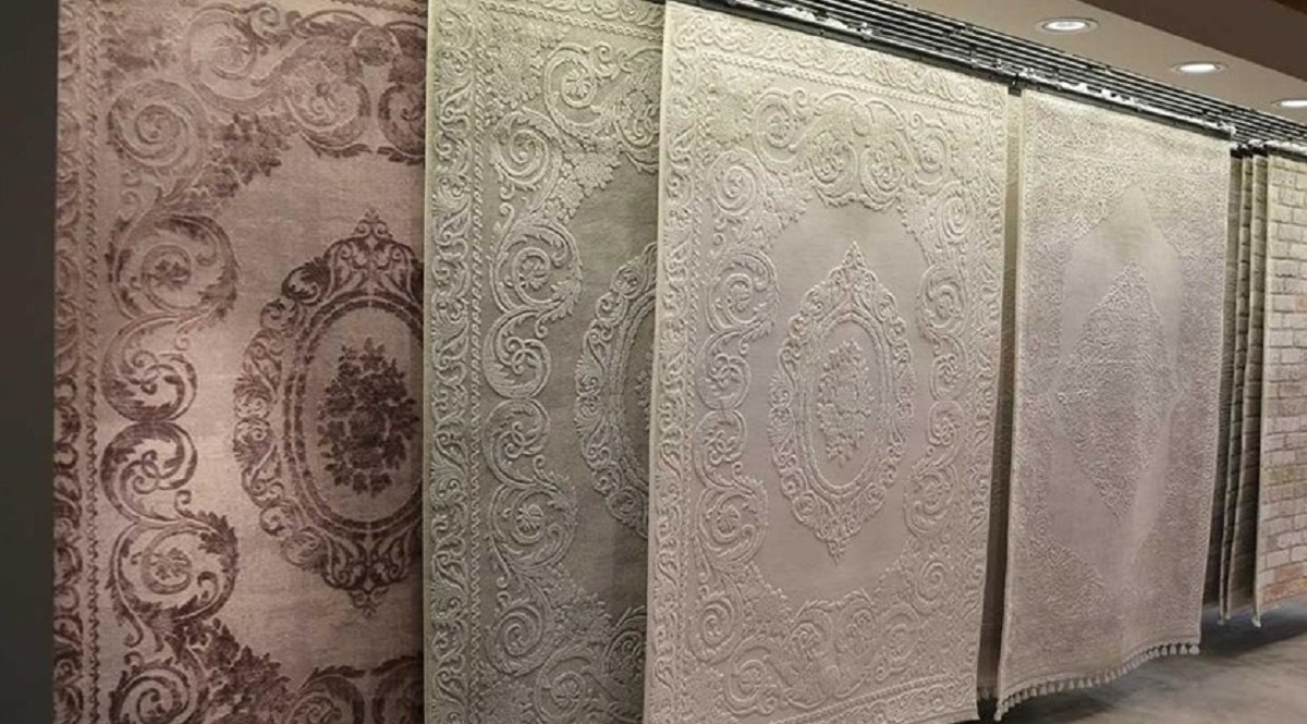 4. Gaziantep Halıları
Gaziantep halıları, Türk halıcılığının önemli bir temsilcisidir. El emeği ile dokunan ve özgün desenleriyle dikkat çeken Gaziantep halıları, şehrin kültürel mirasını yansıtır.