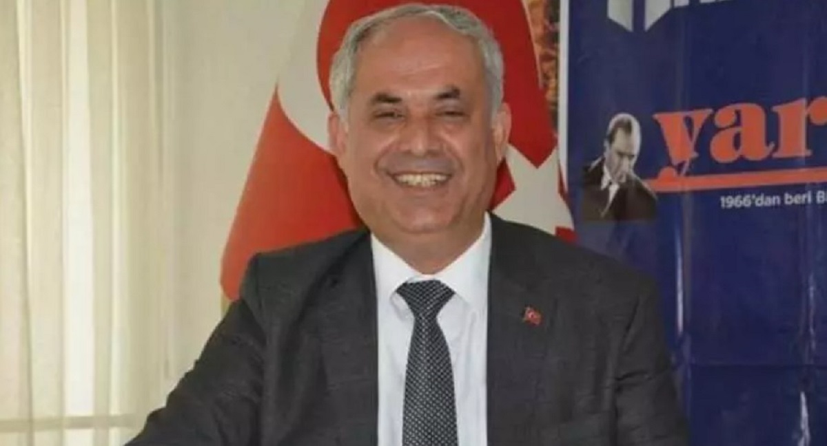 BİLECİK
AK Parti'nin Bilecik başkan adayı Mustafa Yaman

MUSTAFA YAMAN KİMDİR?
31 Mart günü yapılacak olan Mahalli İdareler Seçimi için AK Parti'nin Bilecik Belediye Başkan adayı belli oldu.
AK Parti Bilecik İl Başkanı Serkan Yıldırım, AK Parti Bilecik Belediye Başkan adayının, Bilecik Belediyeler Birliği ve Bayırköy Belde Belediye Başkanı Mustafa Yaman olduğunu duyurdu.
