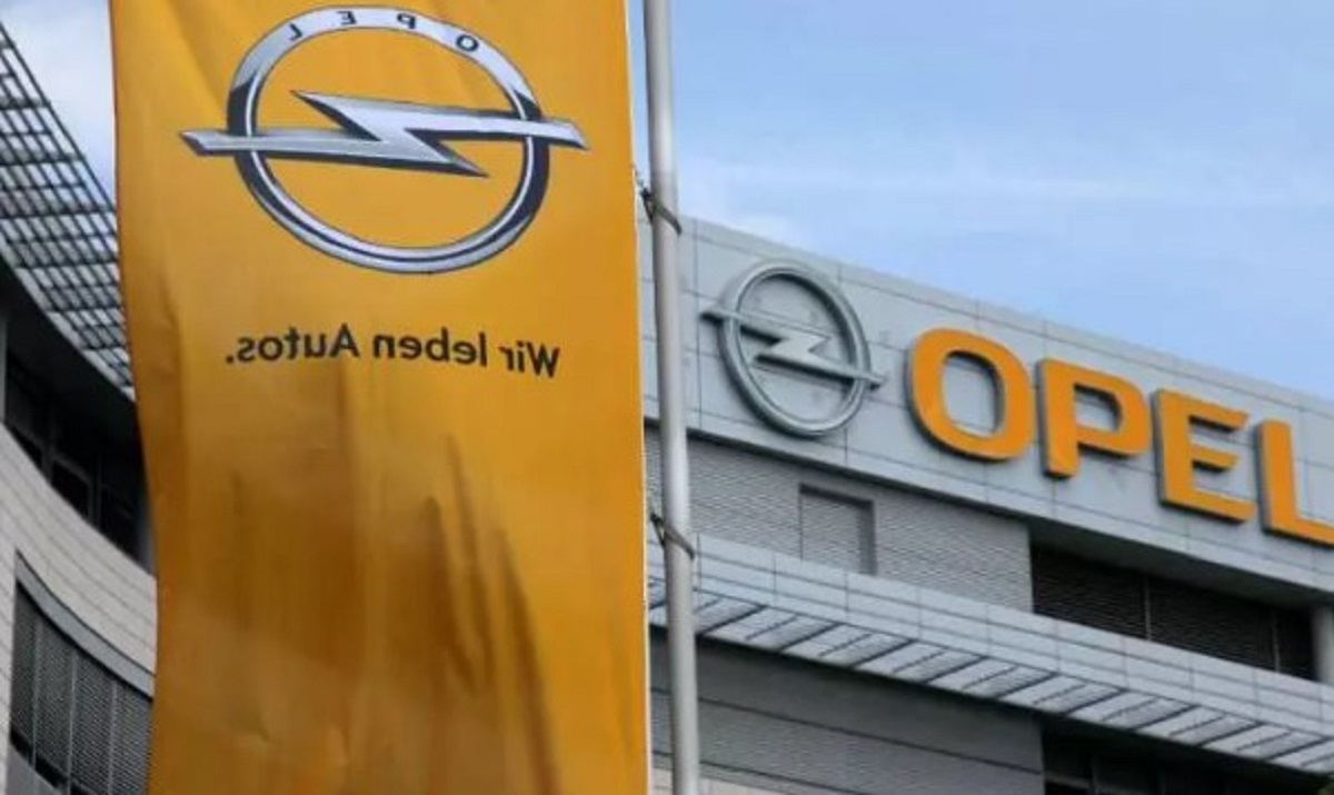 6) Opel | 99 bin 259
