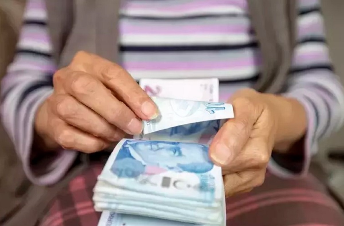 Emekli Bayram 4