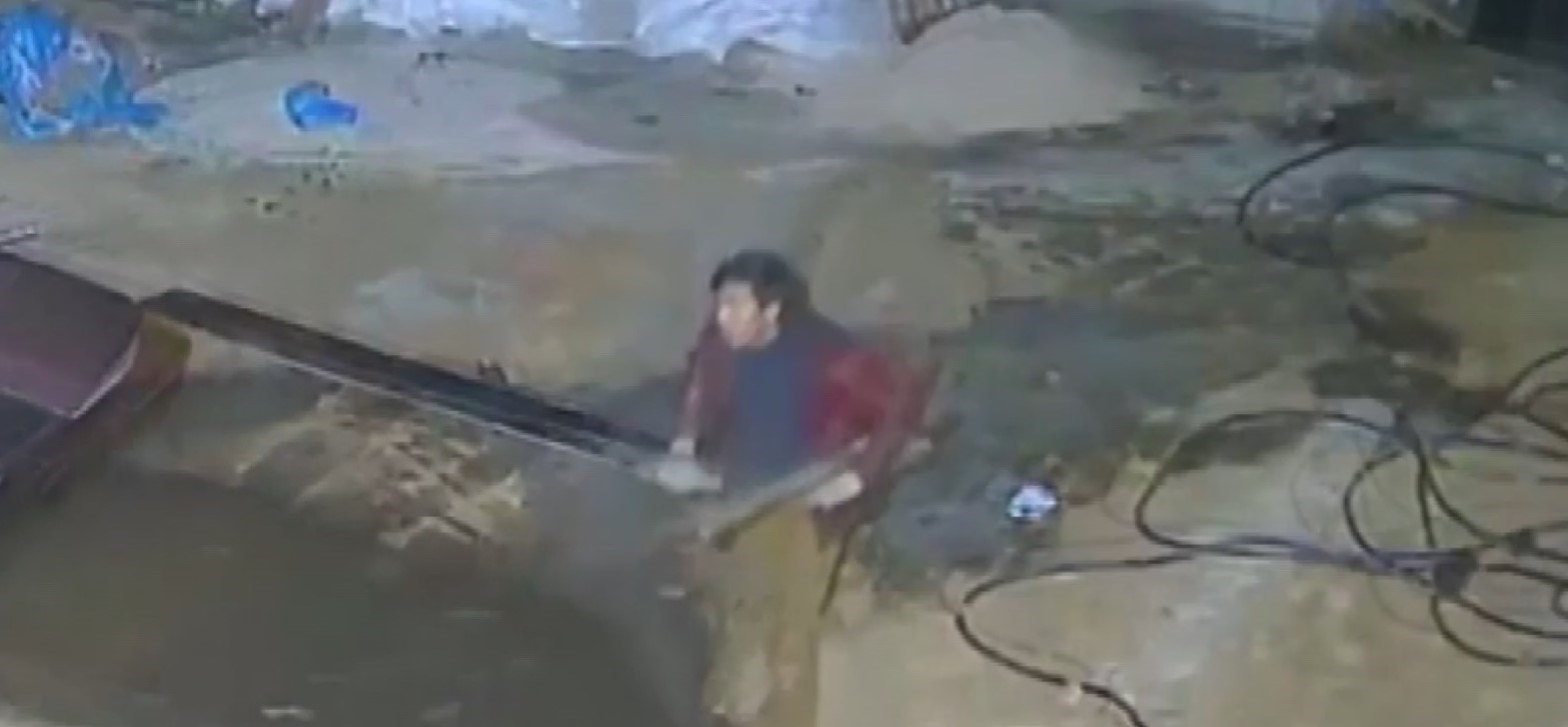 Hırsızlıkta Zirve! Hırsızlık Yapmak İçin Hırsızlık Yaptı! 