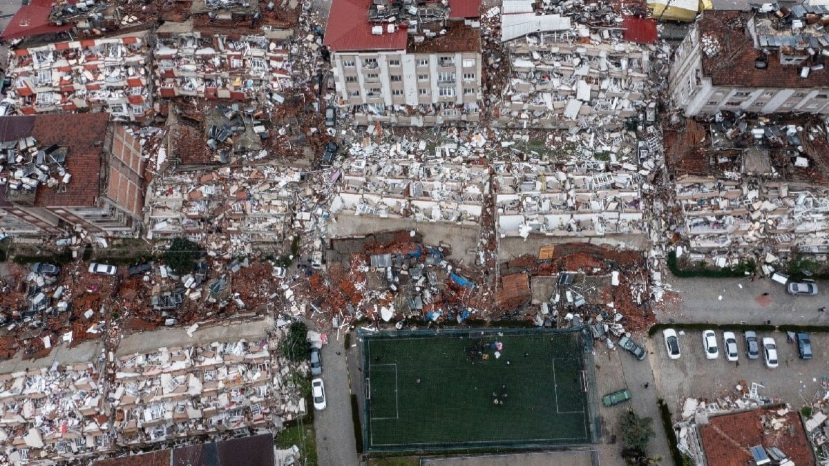 Malatya'da 148 bin 771 öğrenci ile 11 bin 678 öğretmen eğitim öğretim yılının ikinci dönemine başladı.

Diniye Çalık İlkokulu'nda öğrenim gören öğrenciler ile öğretmenler, İstiklal Marşı'nı okuduktan sonra sınıflarına geçti.