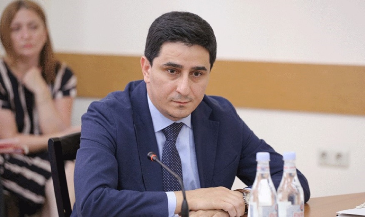 Ermenistan'ın UCM'ye katılımı, 1 Şubat tarihinde yürürlüğe girdi. Konuyla ilgili resmi açıklamayı yapan Ermenistan'ın temsilcisi Yeghishe Kirakosyan, UCM üyeliğinin başlamasıyla ilgili önemli adımların atıldığını vurguladı. Bu gelişme, Putin hakkında daha önce alınan Ukrayna Savaşı'yla ilgili tutuklama kararını etkin hale getiriyor.