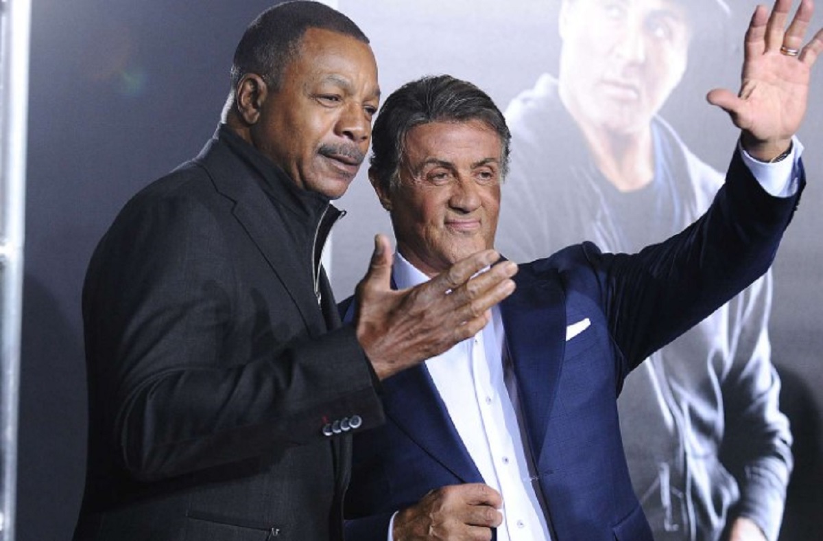 SEVENLERİ TARAFINDAN SEVGİ VE ÖZLEMLE ANILACAK
"The Mandalorian" dizisinde konuk oyuncu olarak yer almanın yanı sıra bir bölümü yöneterek yeteneklerini bir kez daha gösteren Carl Weathers, sanat camiasındaki büyük kayıp olarak anılacak. Sevenleri, onu sevgi ve özlemle anarken, Hollywood'da bıraktığı büyük mirası ve etkileyici kariyeri unutulmayacak.
