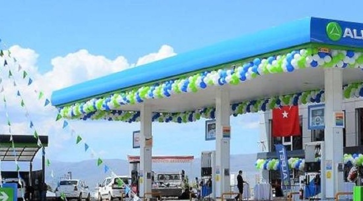 Türki̇ye Ve Balkanlar'in Li̇deri̇ 322 İstasyonda Hi̇zmet