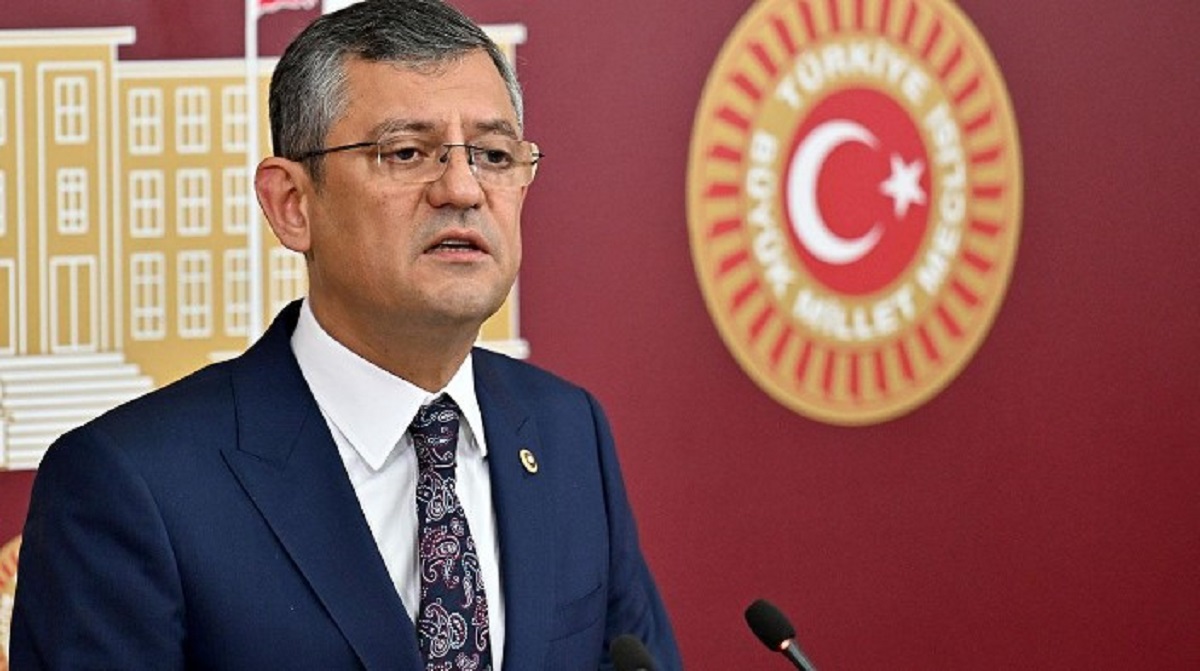 Özgür Özel