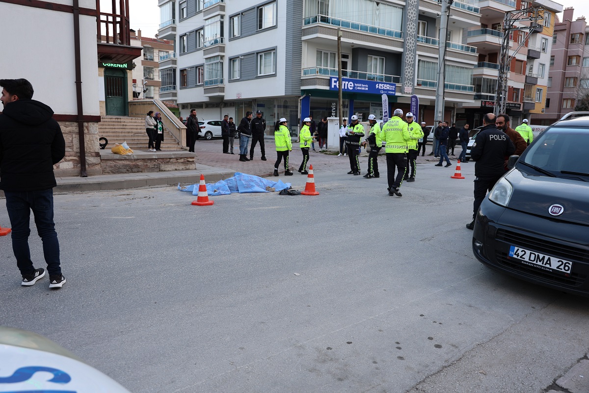 Çöp Kamyonunun Çarptığı Kadın Hayatını Kaybetti!
