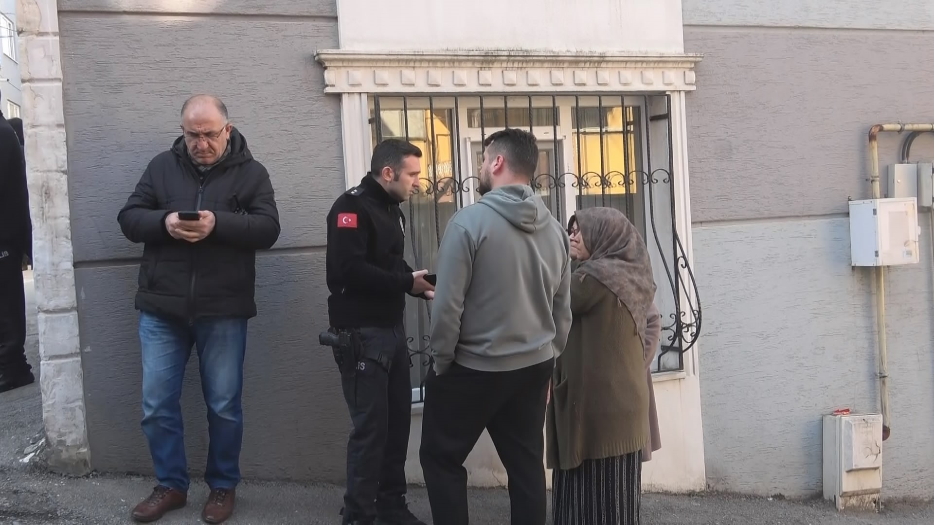 Ablasını Rehin Aldı, Yaşananlar Film Sahnelerini Aratmadı...
