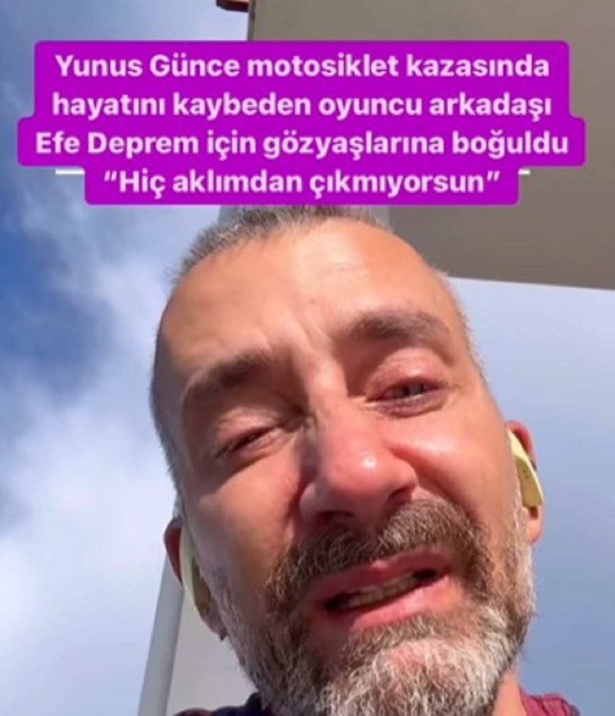 Ağlayarak sözlerine devam eden Günce, “Oğlum, aklımdan çıkmıyorsun, bu nasıl olacak? Bu haberi sindiremiyorum. Nasıl olacak böyle! Bak, ben Beşiktaşlıyım ama eğer Fenerbahçe şampiyon olursa Fenerbahçe forması giyeceğim.”