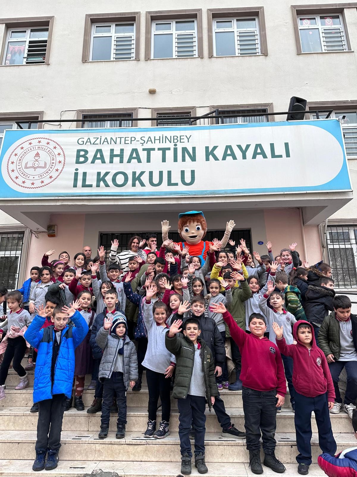 Şahinbey Belediyesi'nden Yeni Bir Proje Okulda Sporla Uyum (1)