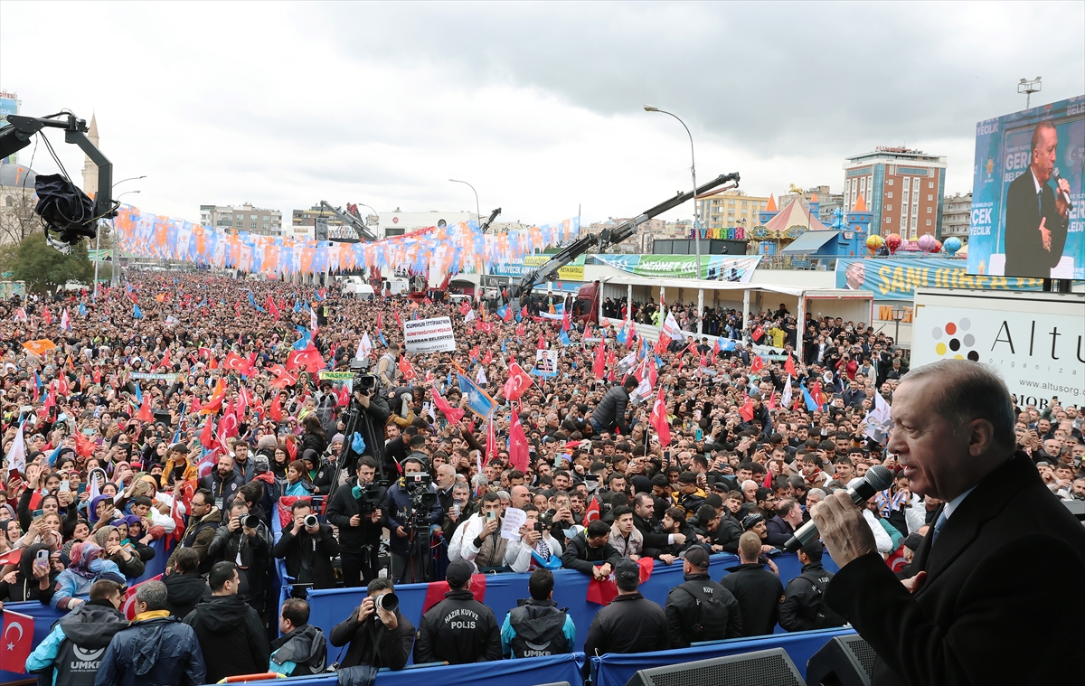 Cumhurbaşkanı Erdoğan, Şanlıurfa'da Önemli Mesajlar Verdi (1)