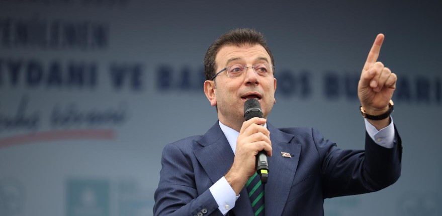 İçişleri Bakanlığı Mülkiye Müfettişliği, hazırladığı raporu Büyükçekmece Cumhuriyet Başsavcılığı’na iletti. Savcılık tarafından hazırlanan iddianamede, kamunun 250 bin lira zarara uğratıldığı belirtildi.