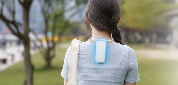 Kullanıcılar, Sony’nin mobil uygulaması aracılığıyla cihazın sıcaklık ayarlarını kolayca yapabiliyorlar. Önceki modelin Japonya ve Hong Kong’da gösterdiği başarı, yeni ürünün daha geniş bir kullanıcı kitlesine ulaşacağını gösteriyor. Bir ay sonra İngiltere’de, daha sonra da ABD ve diğer ülkelerde satışa çıkması beklenen cihazın İngiltere’deki fiyatı 139 £, yani 170 doların üzerinde olacak.