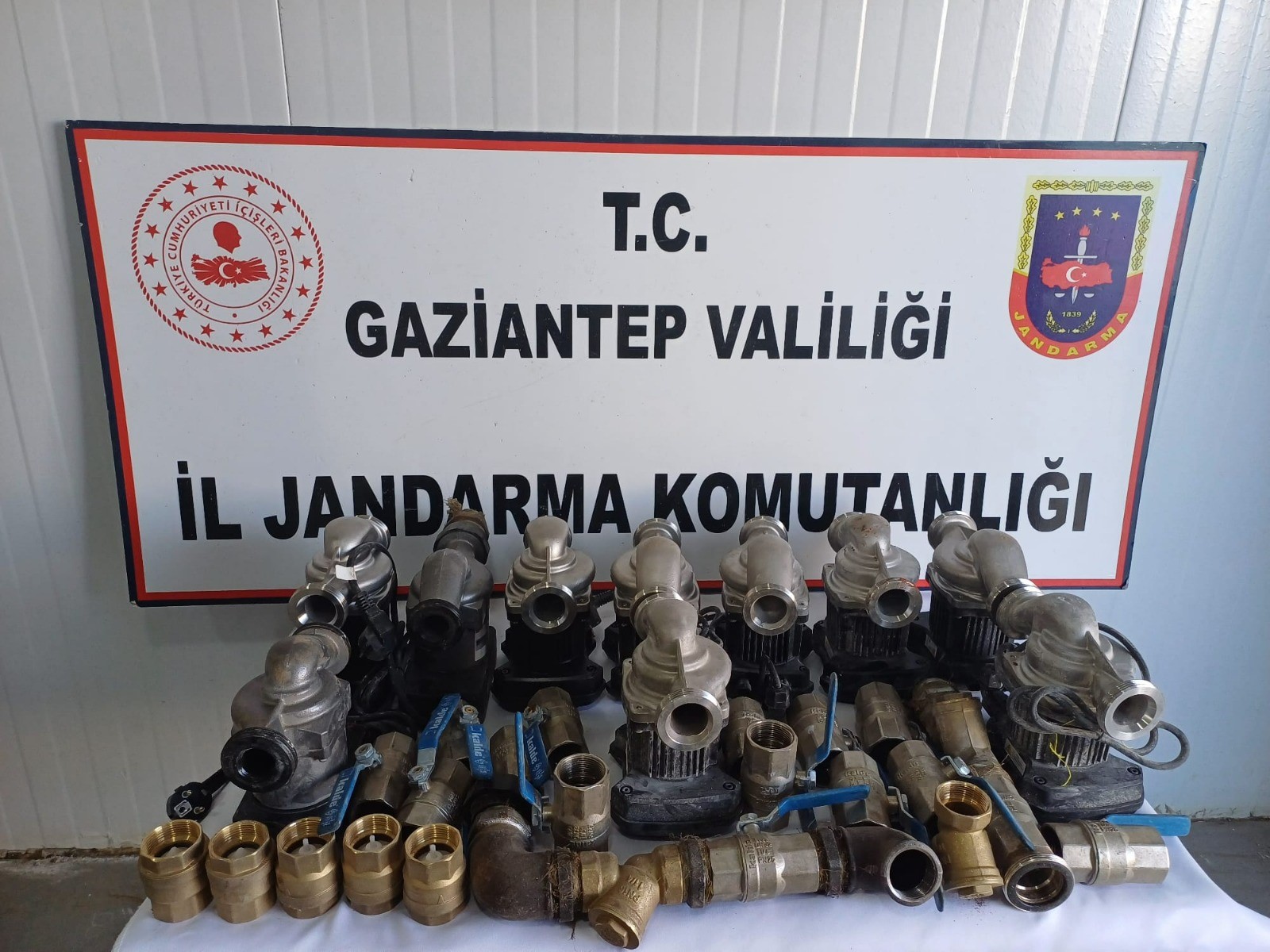 Gaziantep'te 2 Ayda 96 Hırsızlık Şüphelisi Tutuklandı (2)
