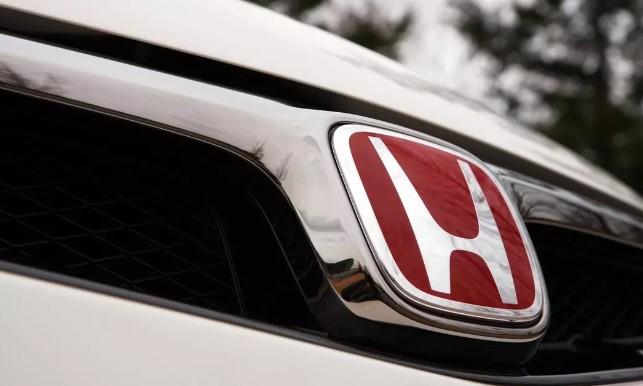 HONDA
2021 Civic 1.6 i-VTEC Eco Elegance - Nisan 2023’te 1.007.800 TL, Nisan 2024’te 1.207.000 TL – Değişim yüzde 20
