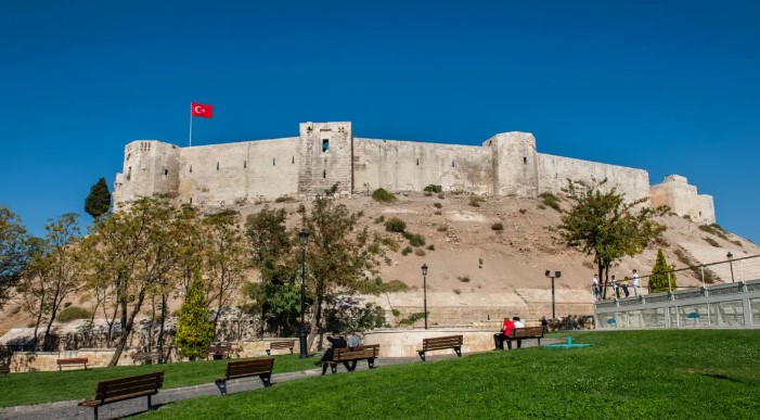 50- Mardin 99.32
49- GAZİANTEP 99.40
48- Ordu 99.58
47- Niğde 99.60
46- Aksaray 99.63
