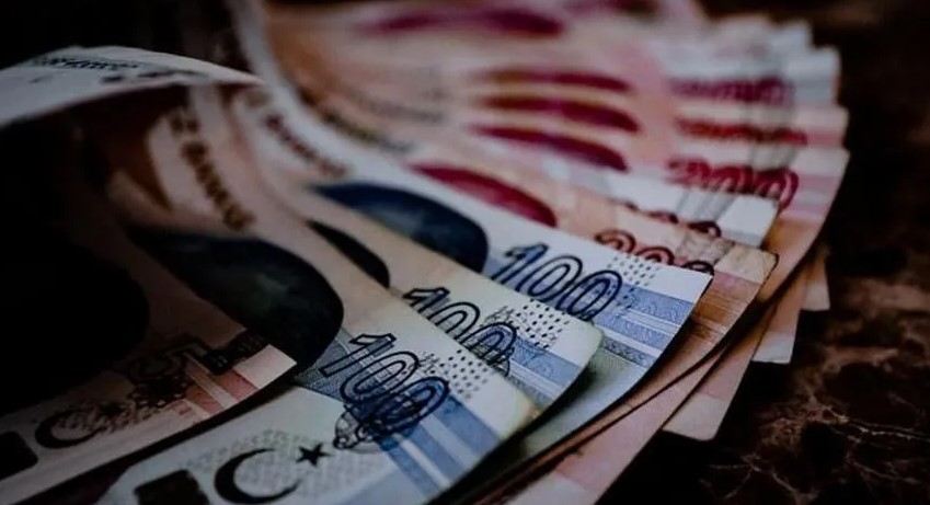 TÜRKİYE İŞ BANKASI
Kredi tutarı: 20.000
Vade: 6 ay
Aylık taksit tutarı: 3.333 TL
