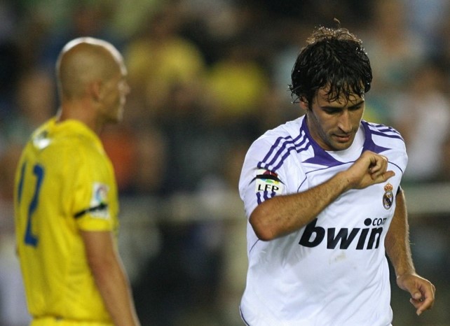 Raul - 18 gol - 46 maç