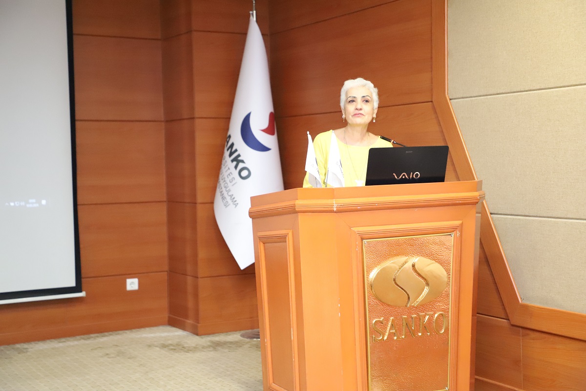 Prof. Dr. Ni̇met Ovayolu